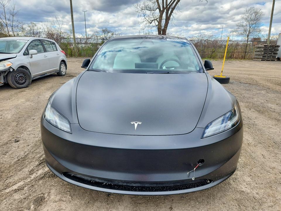 2024 Tesla Model 3 VIN LRW3E7FA8RC105935 COPART salvage auction — REAR END, Qc - Aucune Mention, sold $11,400 on 2026-07-28 (photo 5)