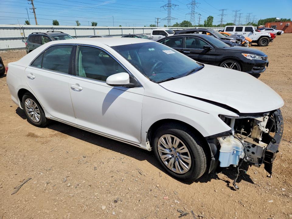 2014 Toyota Camry VIN 4T4BF1FK0ER420087 COPART salvage auction — FRONT END, Il - Salvage Certificate, sold $1,550 on 2026-07-09 (photo 4)