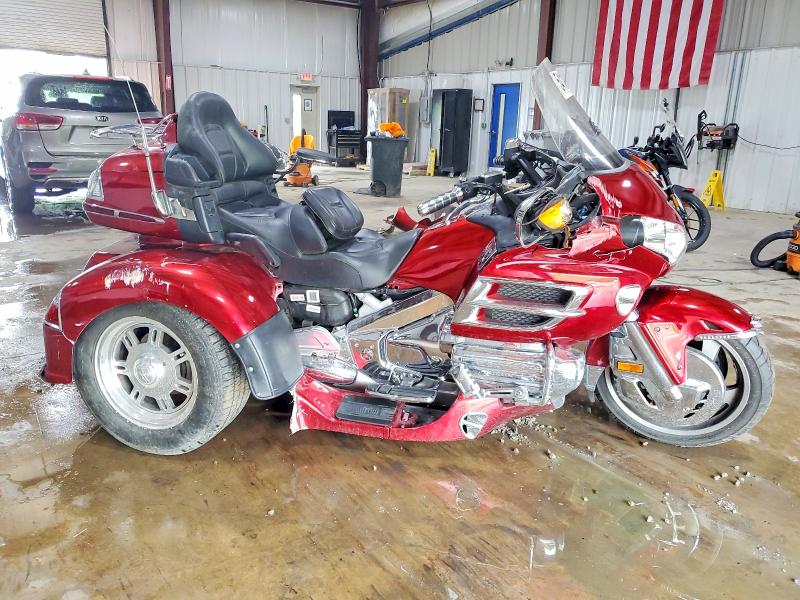 2008 Honda Gl1800 VIN 1HFSC47H48A707794 COPART salvage auction — ROLLOVER, Pa - Certificate Of Salvage, sold $2,650 on 2026-07-08 (photo 1)