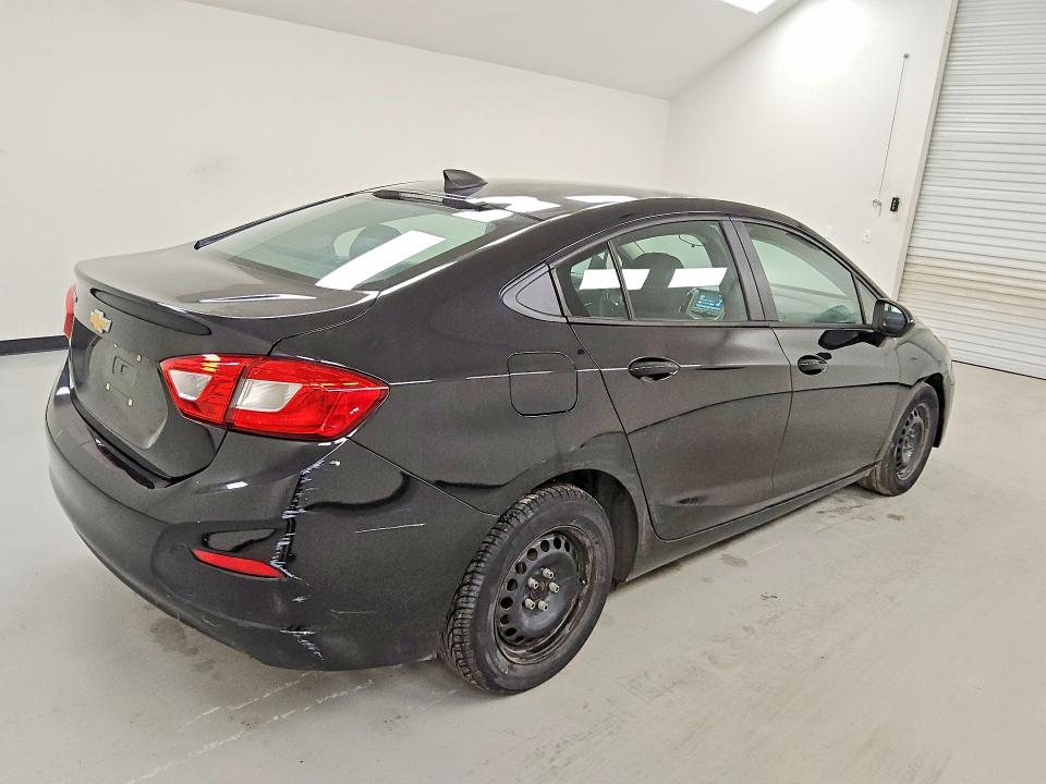 2018 Chevrolet Cruze VIN 1G1BC5SM4J7200037 COPART salvage auction — MECHANICAL, Tx - Certificate Of Title, sold $2,100 on 2026-07-02 (photo 3)
