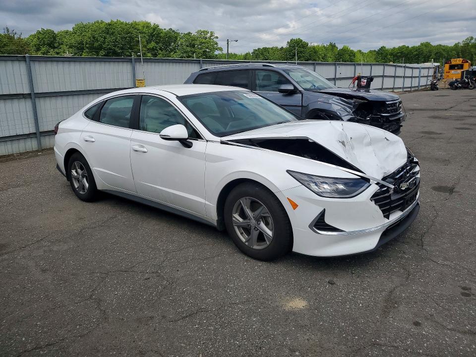 2023 Hyundai Sonata VIN KMHL24JA2PA258882 COPART salvage auction — FRONT END, NJ - CERT OF TITLE-SALVAGE, sold $4,100 on 2026-07-28 (photo 4)