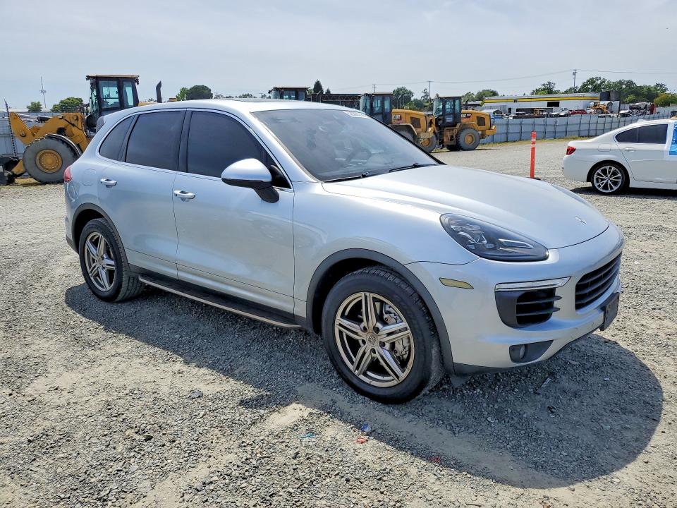 2015 Porsche Cayenne VIN WP1AB2A22FLA60118 COPART salvage auction — MINOR DENT/SCRATCHES, Fl - Dis/Dlr/Exp Only Clean Title, sold $4,450 on 2026-07-30 (photo 4)