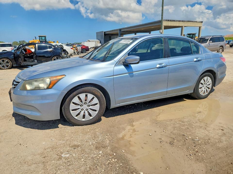 2012 Honda Accord VIN 1HGCP2F39CA123981 COPART salvage auction — MINOR DENT/SCRATCHES, La - Permit To Sell, sold $725 on 2026-07-28 (photo 1)