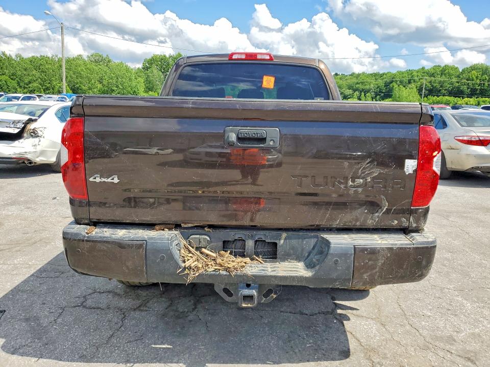 2018 Toyota Tundra VIN 5TFAW5F1XJX710645 COPART salvage auction — WATER/FLOOD, Id - Salvage Certificate Of Title, sold $125 on 2026-07-23 (photo 6)