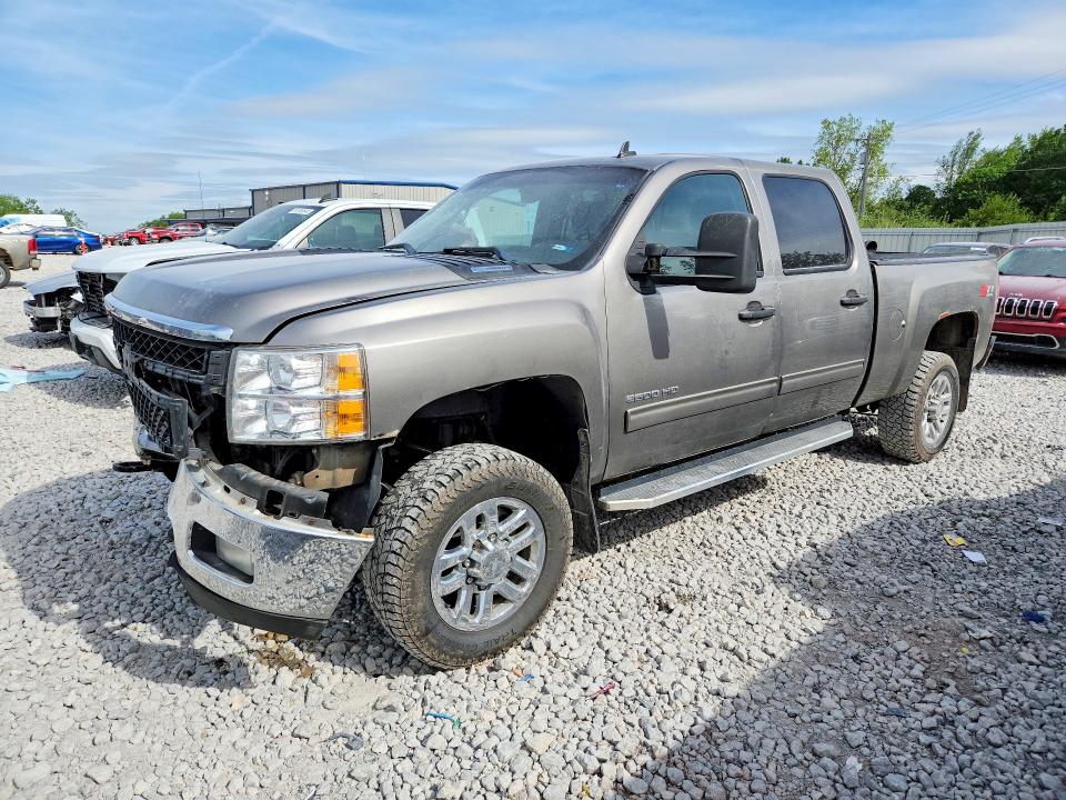 2013 Chevrolet Silverado VIN 1GC1KXC80DF138116 COPART salvage auction — FRONT END, Mi - Certificate Of Title, sold $3,600 on 2026-07-02 (photo 1)