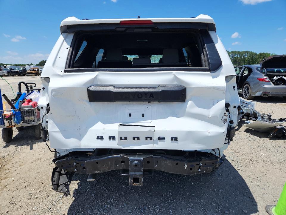 2025 Toyota 4runner VIN JTEVA5BRXS5059568 COPART salvage auction — REAR END, Nc - Salvage Certificate Of Title, sold $20,500 on 2026-07-13 (photo 6)