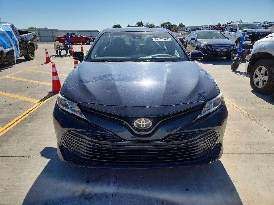2018 Toyota Camry VIN JTNB11HKXJ3023086 COPART salvage auction — REAR END, KY - CERT OF TITLE-SALVAGE, sold $3,250 on 2026-07-30 (photo 5)
