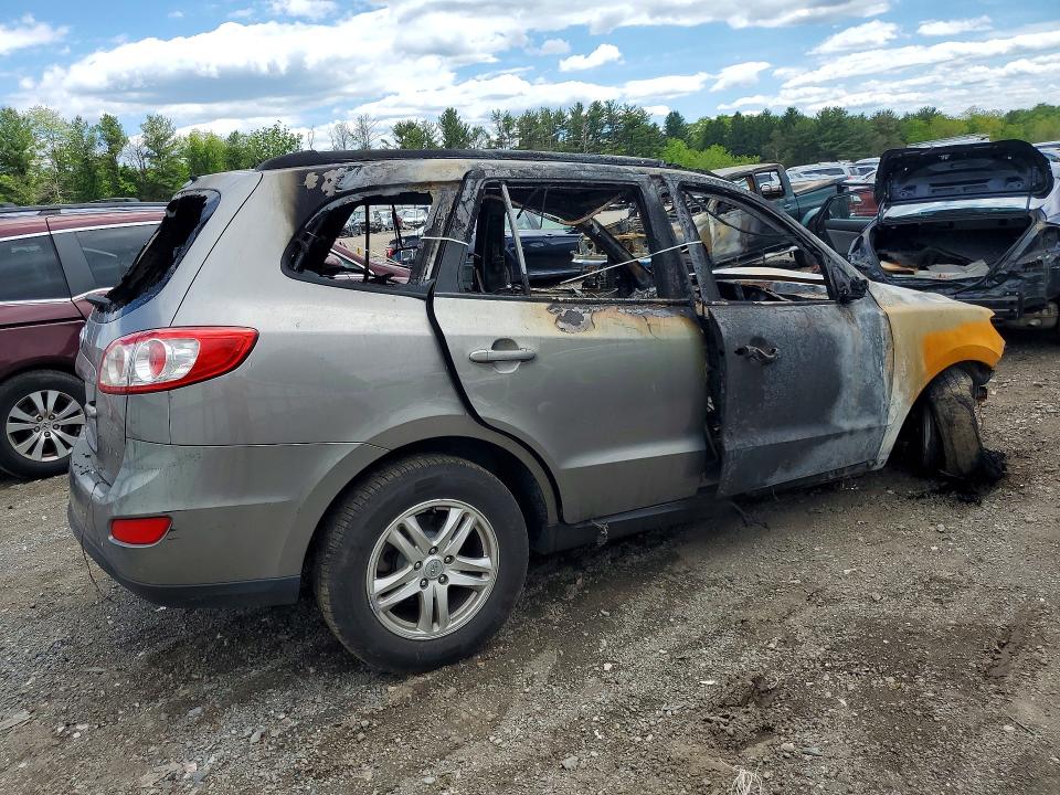 2011 Hyundai Santa fe VIN 5XYZG3AB4BG024075 COPART salvage auction — BURN, Md - Cert Of Salvage > 75% Damage, sold $250 on 2026-07-13 (photo 3)