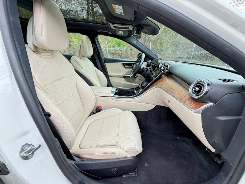 2023 Mercedes-benz C-klasse VIN W1KAF4GB8PR084551 COPART salvage auction — NORMAL WEAR, Ms - Certificate Of Title (P), sold $19,400 on 2026-07-31 (photo 5)