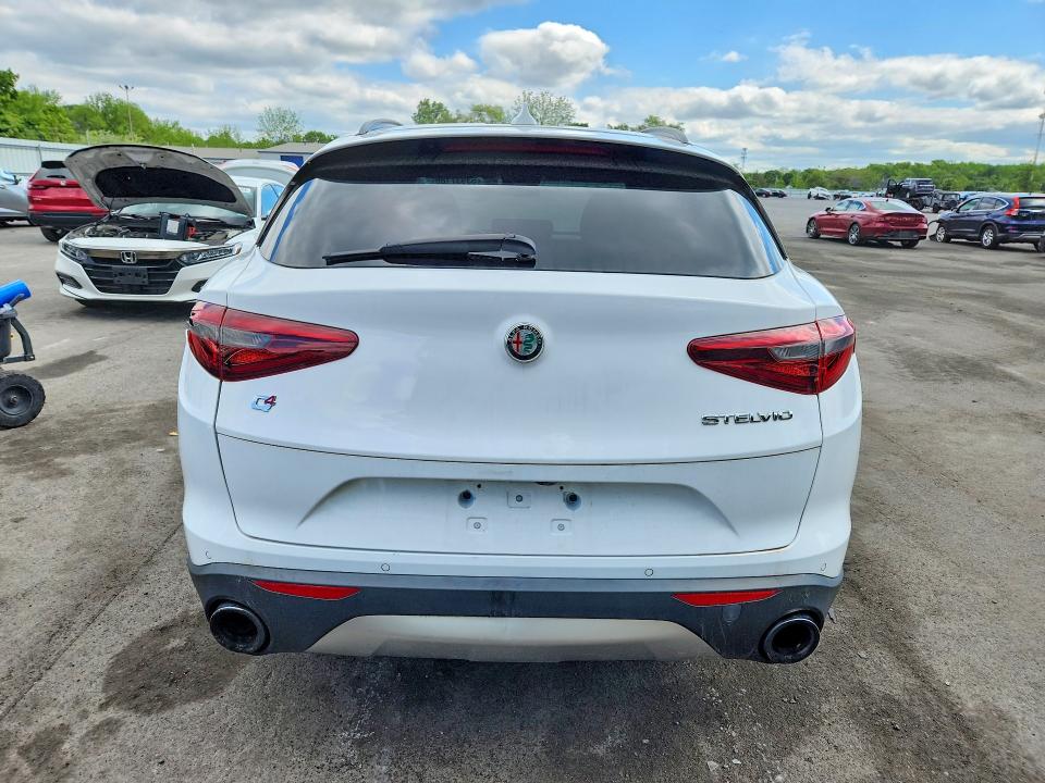 2018 Alfa romeo Stelvio VIN ZASFAKNN6J7B81614 COPART salvage auction — FRONT END, Nj - Cert Of Title-Salvage, sold $3,800 on 2026-07-03 (photo 6)