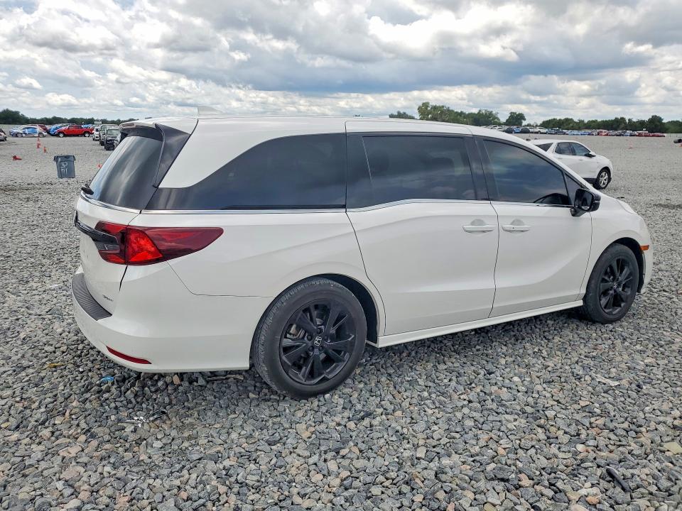 2024 Honda Odyssey VIN 5FNRL6H79RB069366 COPART salvage auction — FRONT END, Fl - Cert Of Title Slvg Rebuildable, sold $16,200 on 2026-07-28 (photo 3)