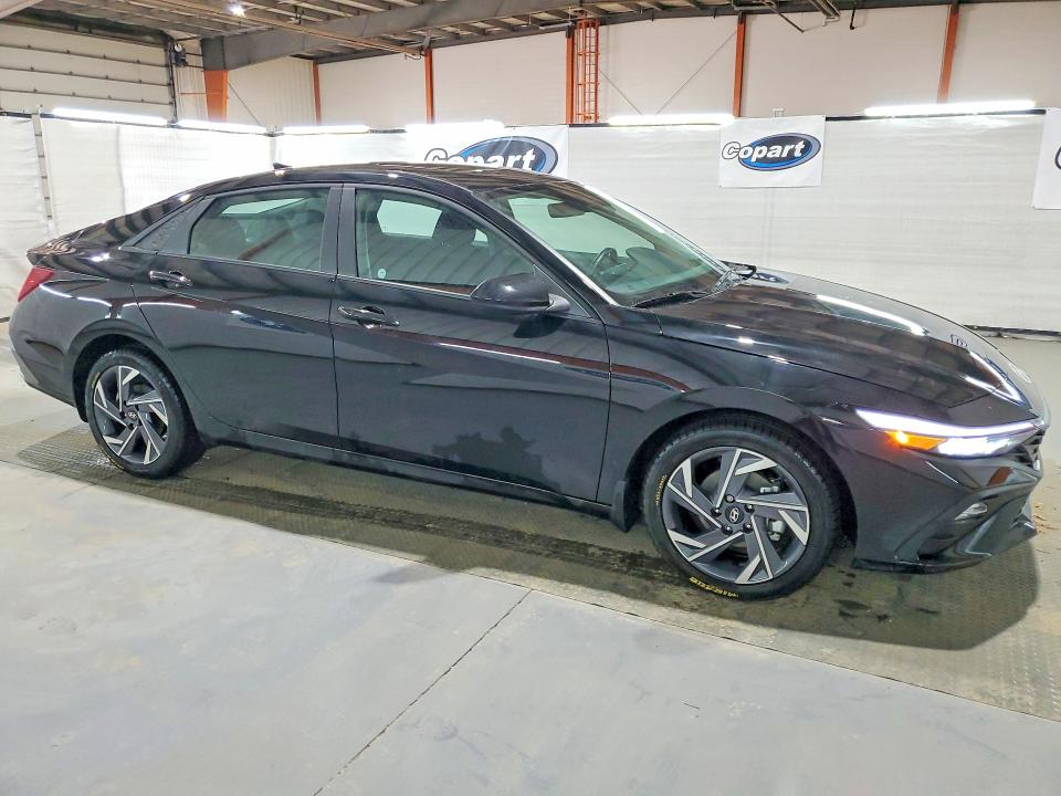 2025 Hyundai Elantra VIN KMHLM4DG4SU050956 COPART salvage auction — NORMAL WEAR, Ab - Bos - Active, sold $18,300 on 2026-07-03 (photo 4)