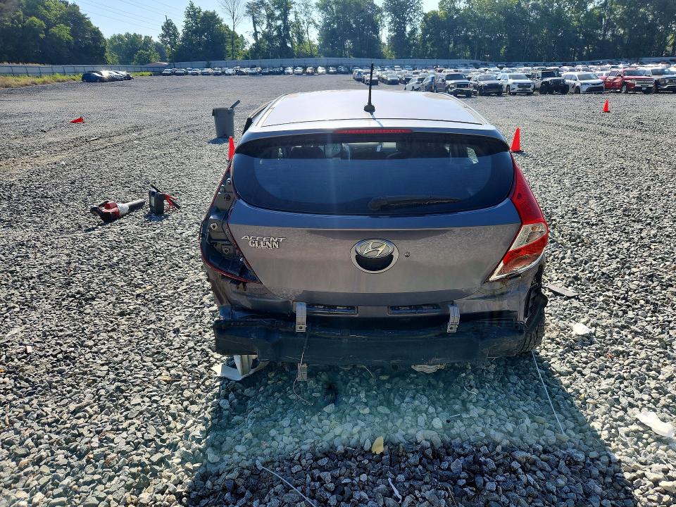 2014 Hyundai Accent VIN KMHCU5AEXEU151173 COPART salvage auction — SIDE, Nc - Salvage Certificate Of Title, sold $325 on 2026-07-08 (photo 6)