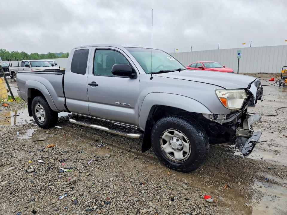 2015 Toyota Tacoma VIN 5TFUX4EN7FX039841 COPART salvage auction — FRONT END, Ky - Bill Of Sale/Part Only/No Titl, sold $2,550 on 2026-07-16 (photo 4)