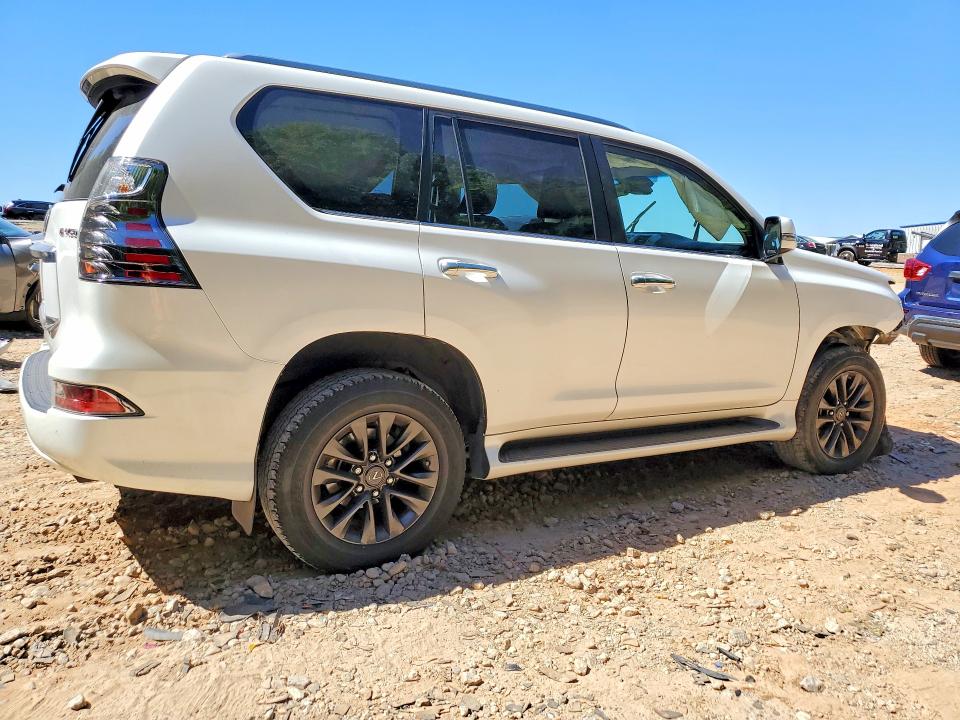 2021 Lexus VIN JTJAM7BX9M5288974 COPART salvage auction — FRONT END, GA - CERT OF TITLE-SALVAGE, sold $20,300 on 2026-07-31 (photo 3)
