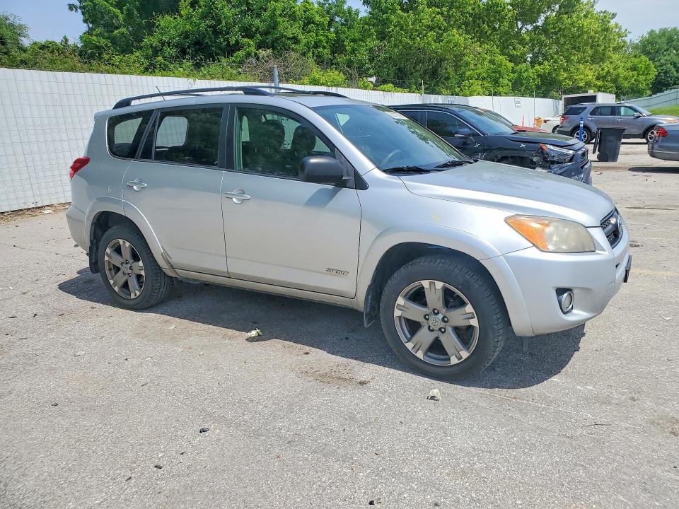 2010 Toyota Rav4 VIN JTMRF4DV8AD039254 COPART salvage auction — REAR END, Mo - Salvage Certificate Of Title, sold $2,300 on 2026-07-10 (photo 4)