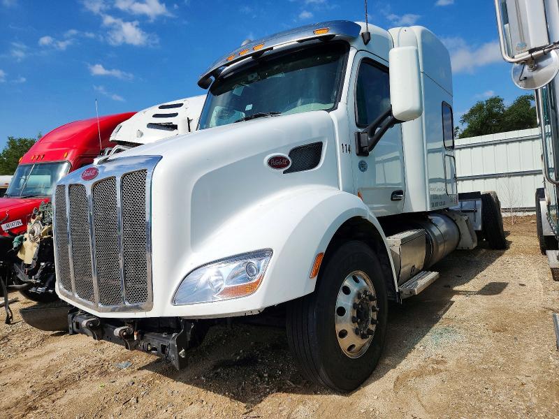 2018 Peterbilt 579 VIN 1XPBDP9X2JD458671 COPART salvage auction — UNDERCARRIAGE, PA - CERTIFICATE OF SALVAGE, sold $9,700 on 2026-08-13 (photo 2)