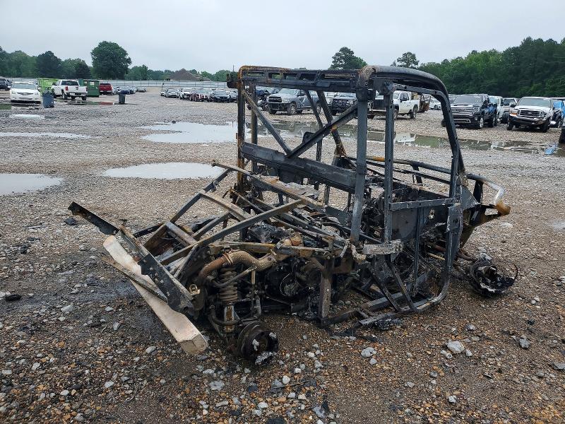 2025 Polaris Ranger VIN 4XARRU99XS8757070 COPART salvage auction — BURN, MS - CERT OF TITLE-SALVAGED, sold $25 on 2026-08-28 (photo 4)