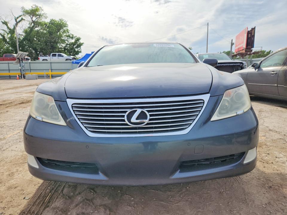 2008 Lexus Ls 460 VIN JTHBL46F585076104 COPART salvage auction — HAIL, KS - CERT OF TITLE-SALVAGE, sold $1,650 on 2026-07-08 (photo 5)