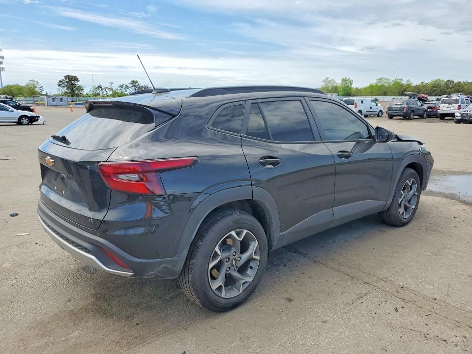 2025 Chevrolet Trax VIN KL77LHEP5SC335540 COPART salvage auction — FRONT END, Ny - Mv-907A Salvage Certificate, sold $6,800 on 2026-07-06 (photo 3)