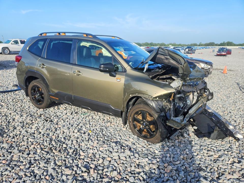 2022 Subaru Forester VIN JF2SKAMC0NH421546 COPART salvage auction — FRONT END, Fl - Cert Of Title Slvg Rebuildable, sold $1,950 on 2026-07-14 (photo 4)