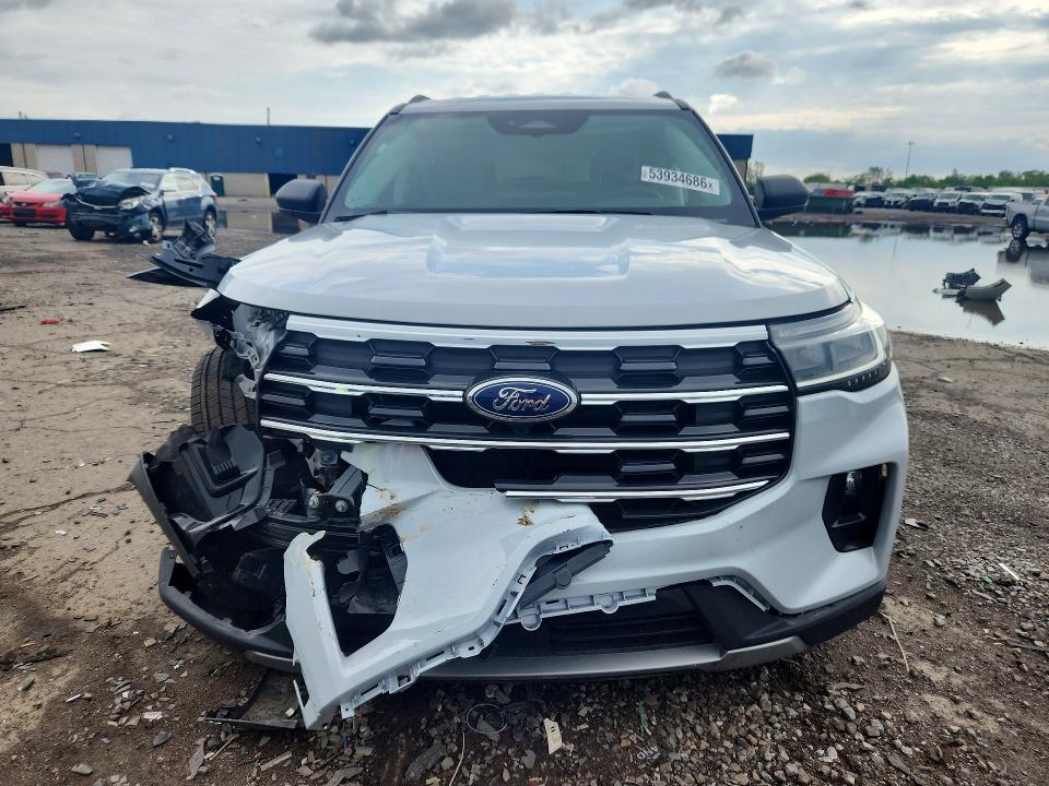 2026 Ford Explorer VIN 1FMUK8DH8TGA18196 COPART salvage auction — FRONT END, MI - CERT OF TITLE-SALVAGE VEHICLE, sold $11,200 on 2026-07-28 (photo 5)