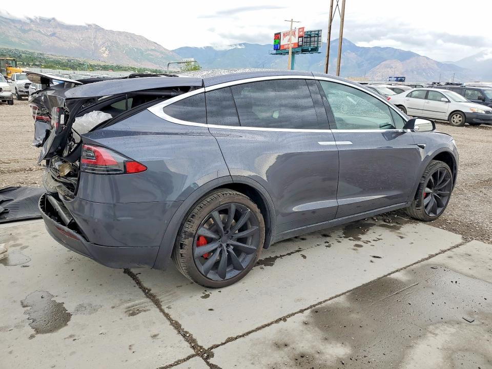 2021 Tesla Model x VIN 5YJXCAE41MF324931 COPART salvage auction — REAR END, UT - SALVAGE CERTIFICATE, sold $15,200 on 2026-07-27 (photo 3)