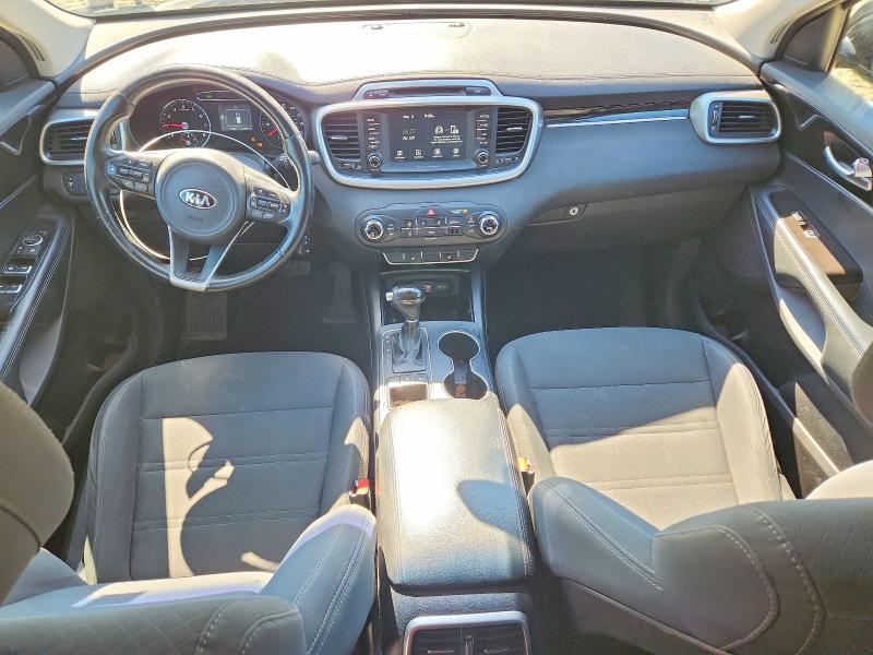 2017 Kia Sorento VIN 5XYPGDA3XHG289775 COPART salvage auction — REAR END, Md - Cert Of Salvage > 75% Damage, sold $2,000 on 2026-07-21 (photo 8)