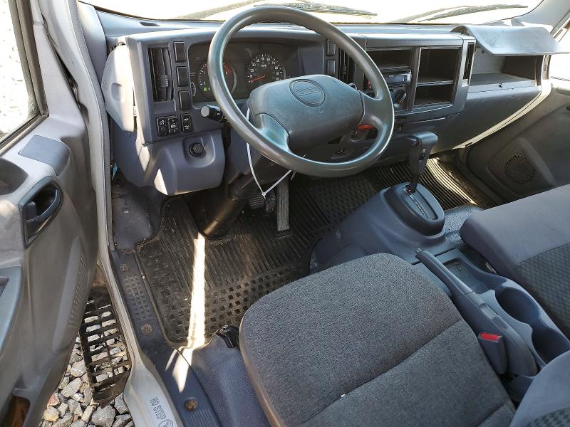 2009 Isuzu Npr VIN JALB4W16697400599 COPART salvage auction — SIDE, Ca - Dis/Dlr/Exp Only Clean Title (P), sold $3,250 on 2026-07-06 (photo 8)