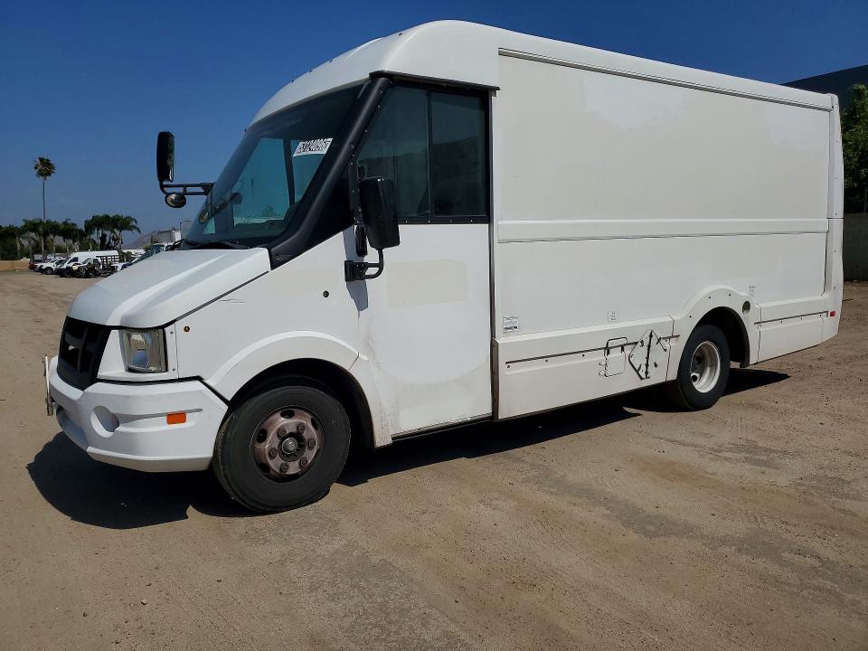 2014 Isuzu Reach VIN JALB4T172E7W00428 COPART salvage auction — NORMAL WEAR, Ca - Dis/Dlr/Exp Only Clean Title, sold $3,950 on 2026-07-30 (photo 1)