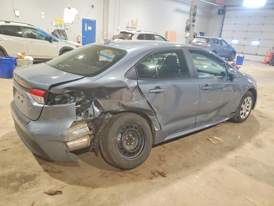 2026 Toyota Corolla VIN 5YFB4MDE4TP402012 COPART salvage auction — REAR END, NS - SALVAGE TITLE, sold $1,950 on 2026-07-30 (photo 3)