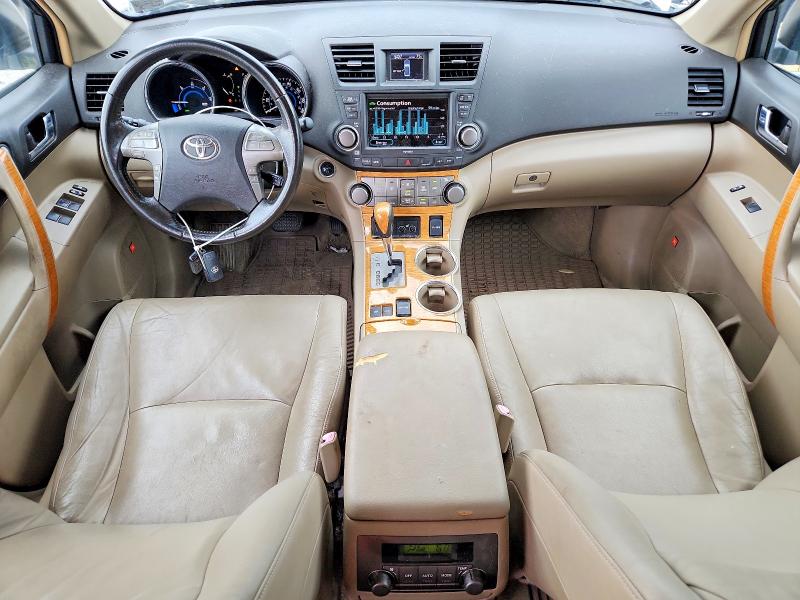 2010 Toyota Highlander hybrid VIN JTEJW3EHXA2048416 COPART salvage auction — FRONT END, Va - Certificate Of Title, sold $2,750 on 2026-07-07 (photo 8)