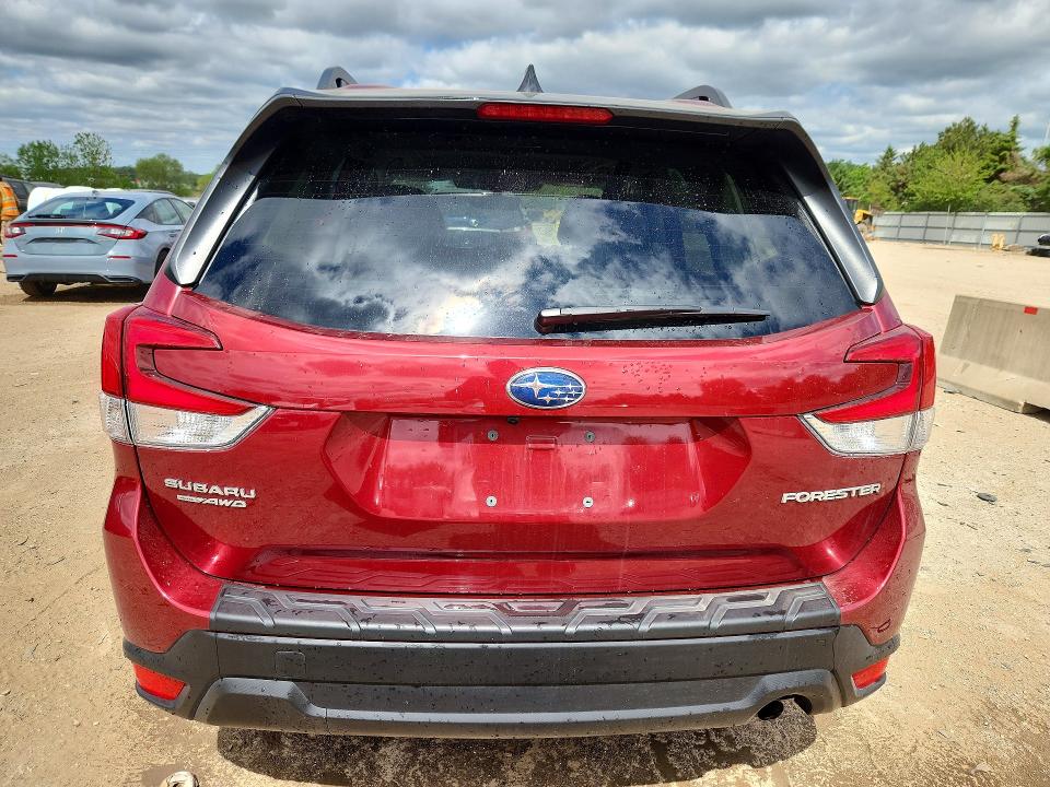 2024 Subaru Forester VIN JF2SKADC0RH511706 COPART salvage auction — FRONT END, Il - Salvage Certificate, sold $4,200 on 2026-07-02 (photo 6)