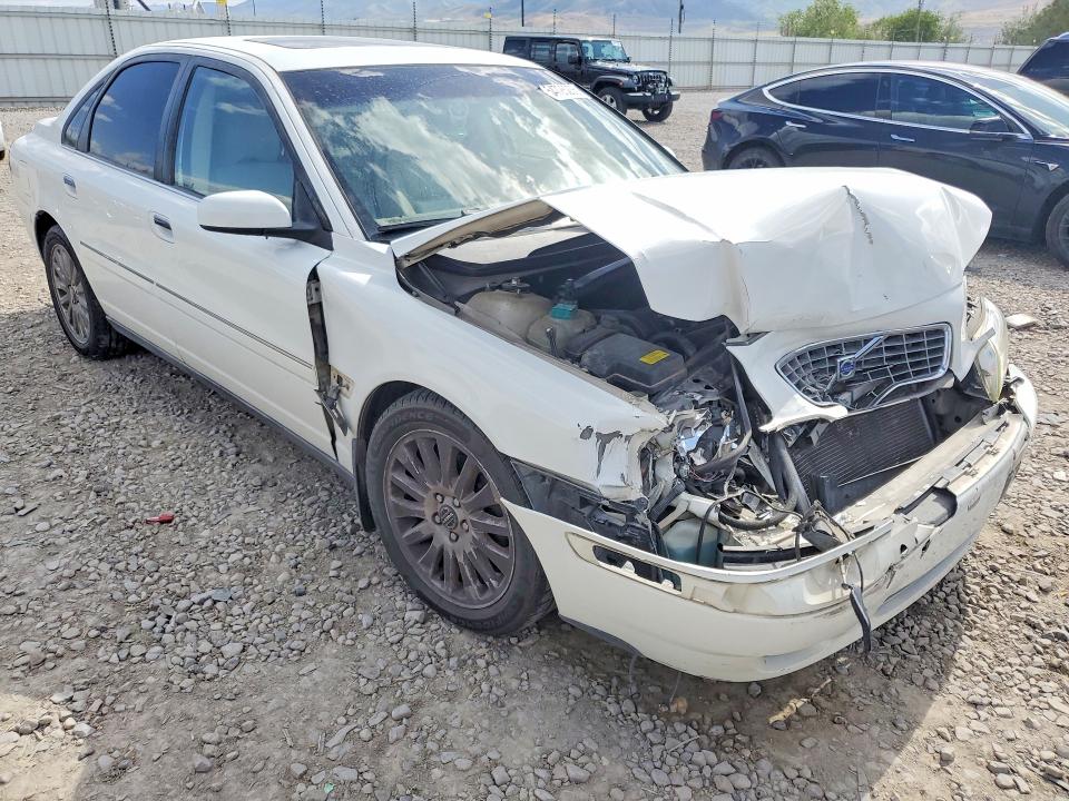2006 Volvo S80 VIN YV1TS592561435621 COPART salvage auction — FRONT END, Ut - Salvage Certificate, sold $150 on 2026-07-17 (photo 4)