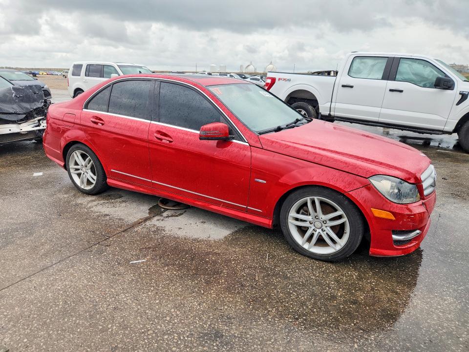 2012 Mercedes-benz VIN WDDGF4HBXCR203980 COPART salvage auction — MINOR DENT/SCRATCHES, La - Certificate Of Title (P), sold $650 on 2026-07-07 (photo 4)