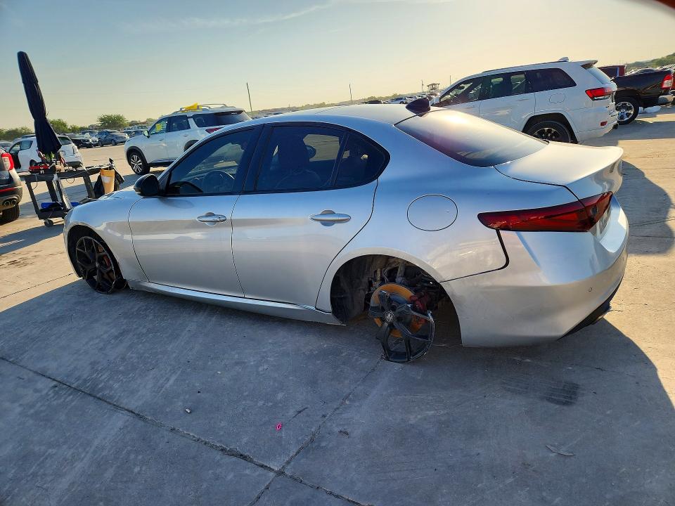 2021 Alfa romeo Giulia VIN ZARFAMBN0M7639733 COPART salvage auction — FRONT END, Tx - Certificate Of Title, sold $4,600 on 2026-07-23 (photo 2)