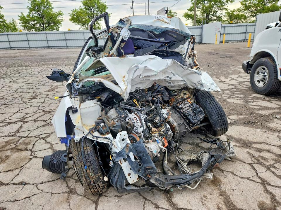 2017 Hyundai Accent VIN KMHCT4AE9HU192931 COPART salvage auction — ALL OVER, In - Cert Of Title-Salvage Title, sold $90 on 2026-07-06 (photo 5)
