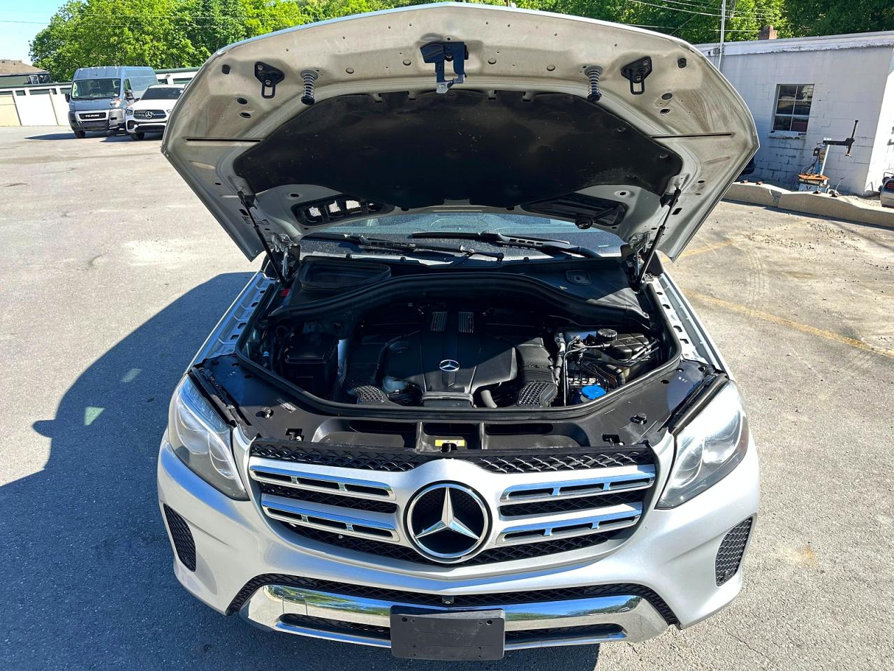 2017 Mercedes-Benz GLS-Class VIN 4JGDF6EE3HA805841 COPART salvage auction — Minor Dent/Scratches, MT - CERTIFICATE OF TITLE, sold $8,700 on 2026-07-01 (photo 8)