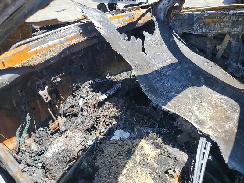 2009 Acura Tl VIN 19UUA86289A000455 COPART salvage auction — BURN, Ca - Non-Repairable Vehicle Cert, sold $10 on 2026-07-31 (photo 8)
