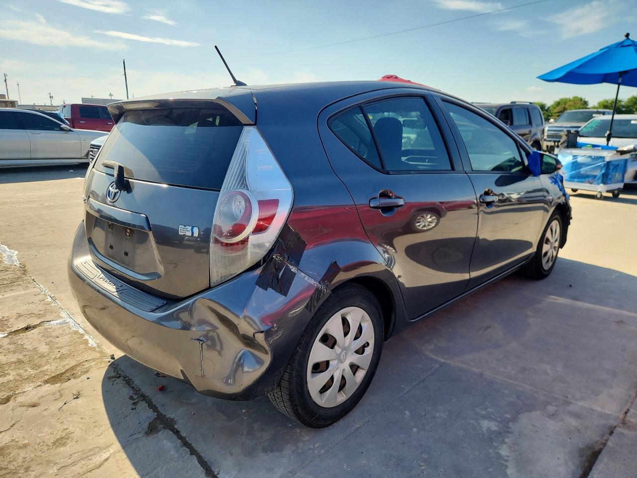 2013 Toyota Prius C VIN JTDKDTB33D1533336 COPART salvage auction — Front End, TX - CERTIFICATE OF TITLE, sold $750 on 2026-07-09 (photo 3)