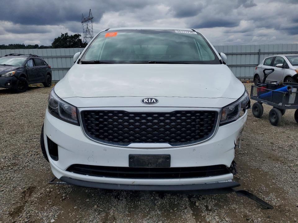 2018 Kia SEDONA VIN KNDMC5C14J6372370 COPART salvage auction — FRONT END, Ca - Salvage Certificate, sold $4,450 on 2026-07-17 (photo 5)