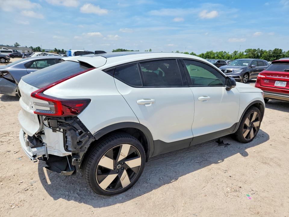2023 Volvo VIN YV4ED3GM2P2048163 COPART salvage auction — REAR END, Tx - Salvage Vehicle Title, sold $10,300 on 2026-07-07 (photo 3)