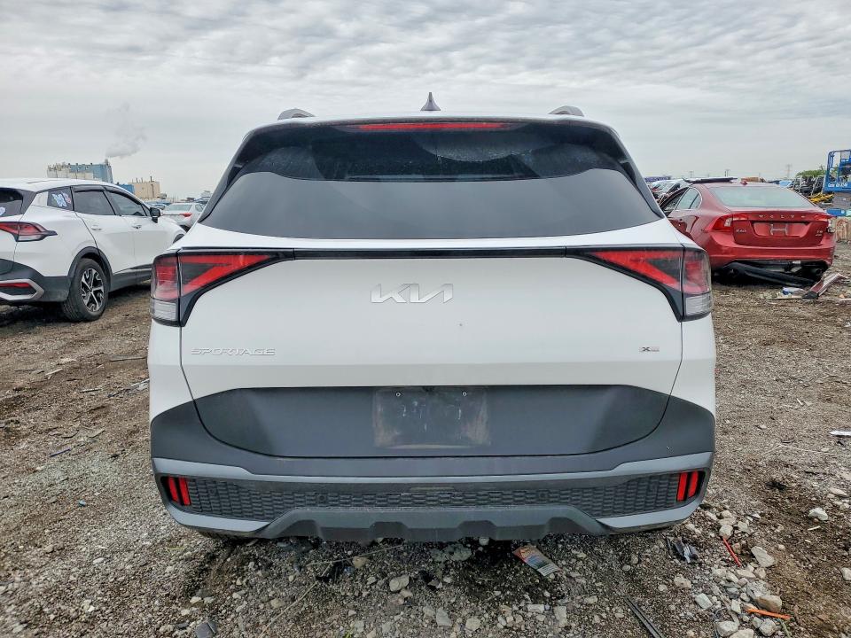 2023 Kia Sportage VIN 5XYK6CAF5PG117475 COPART salvage auction — SIDE, Il - Salvage Certificate, sold $10,800 on 2026-07-31 (photo 6)