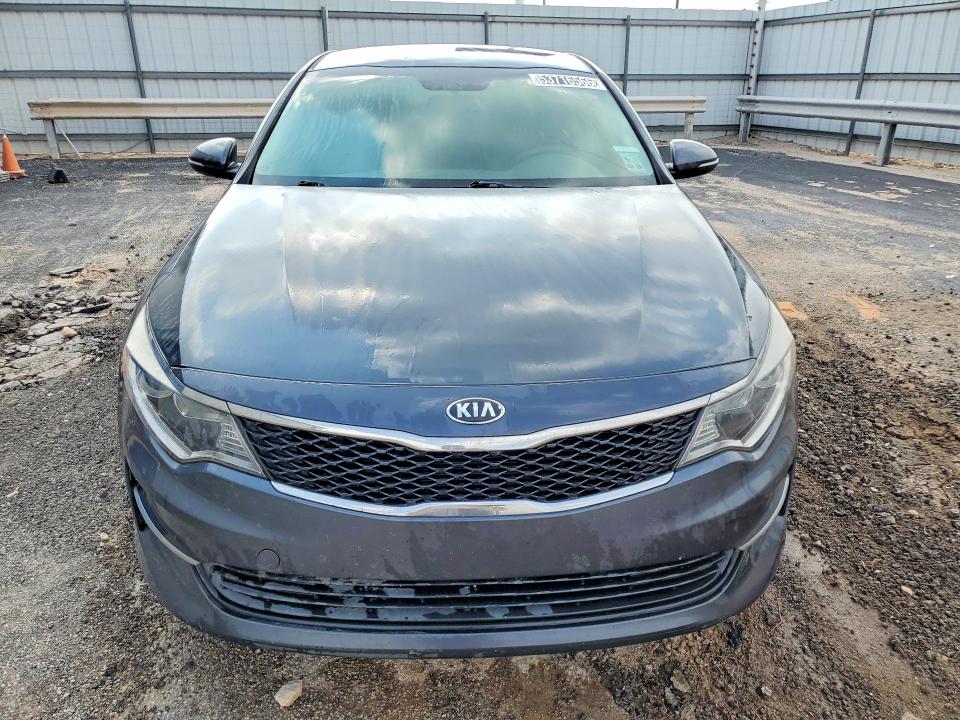 2017 Kia Optima VIN KNAGT4L3XH5131905 COPART salvage auction — NORMAL WEAR, IN - CERTIFICATE OF TITLE, sold $1,000 on 2026-07-09 (photo 5)