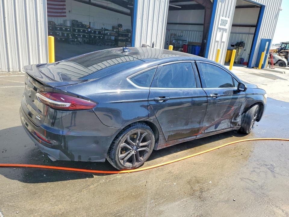 2019 Ford Fusion VIN 3FA6P0HD8KR179216 COPART salvage auction — SIDE, CA - CERTIFICATE OF TITLE, sold $400 on 2026-07-09 (photo 3)