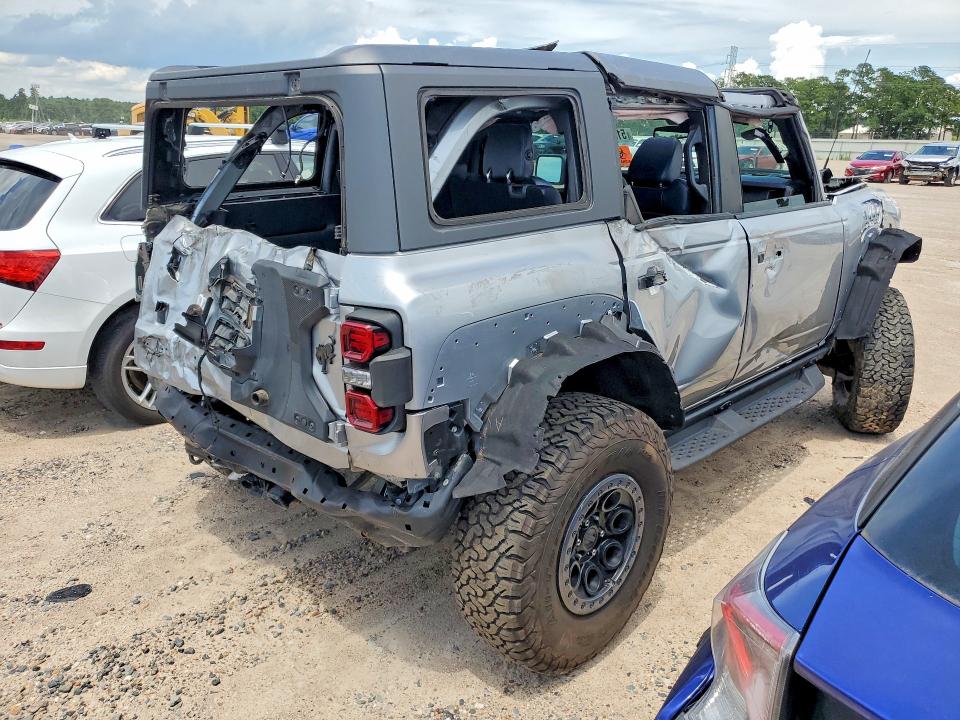 2024 Ford Bronco VIN 1FMEE0RR3RLA62959 COPART salvage auction — ALL OVER, Az - Cert Of Title - Salvage, sold $26,250 on 2026-07-21 (photo 3)