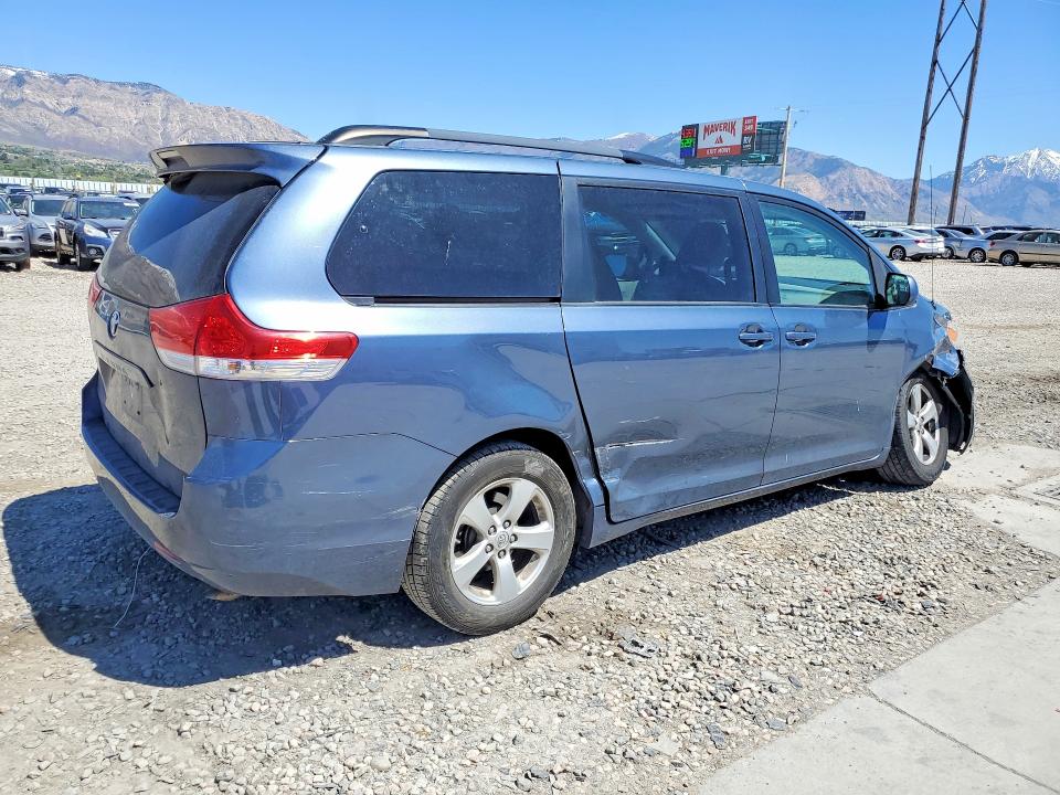 2014 Toyota Sienna VIN 5TDKK3DC5ES456380 COPART salvage auction — SIDE, Ut - Salvage Certificate, sold $3,300 on 2026-07-13 (photo 3)