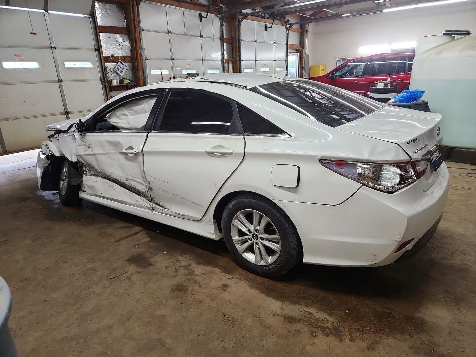 2014 Hyundai VIN 5NPEB4ACXEH889089 COPART salvage auction — ROLLOVER, Il - Junking Cert Of A Vehicle, sold $375 on 2026-07-13 (photo 2)