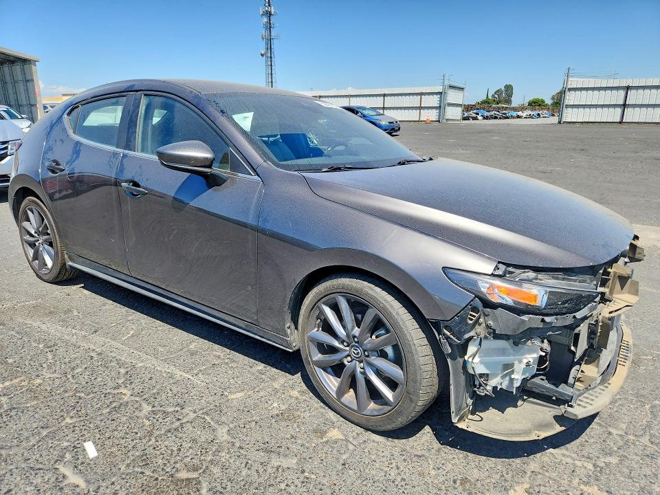 2019 Mazda 3 VIN JM1BPAMM7K1137716 COPART salvage auction — FRONT END, Ca - Salvage Certificate, sold $3,900 on 2026-07-02 (photo 4)