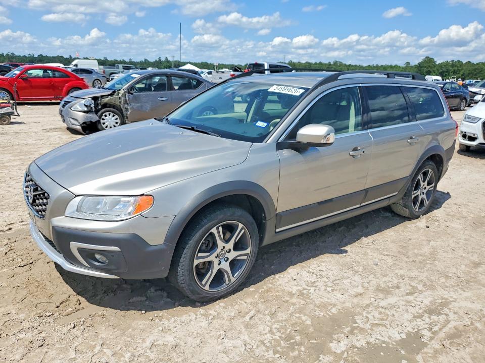 2015 Volvo Xc70 VIN YV4952ND2F1198760 COPART salvage auction — WATER/FLOOD, Tx - Salvage Title-Flood Damage, sold $950 on 2026-07-21 (photo 1)